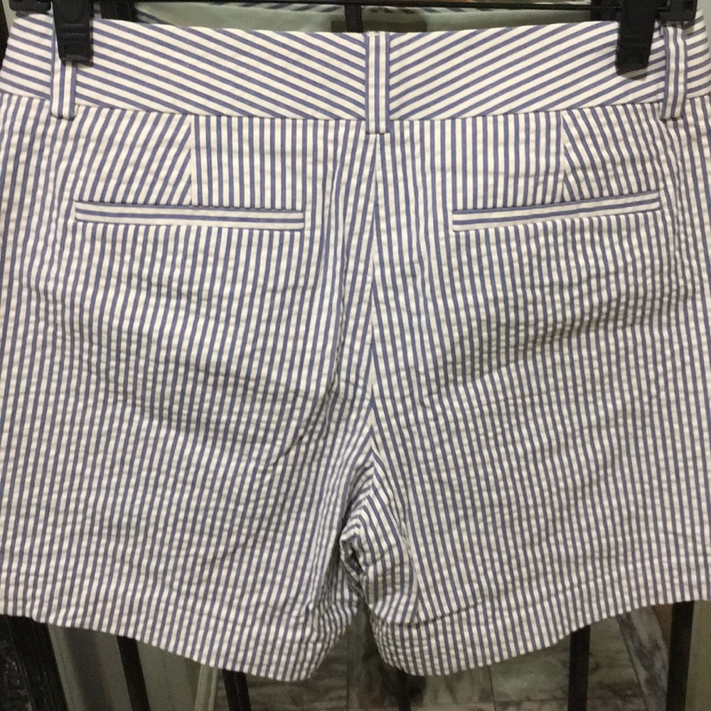 Seersucker light blue beautiful shorts. - Picture 3 of 8